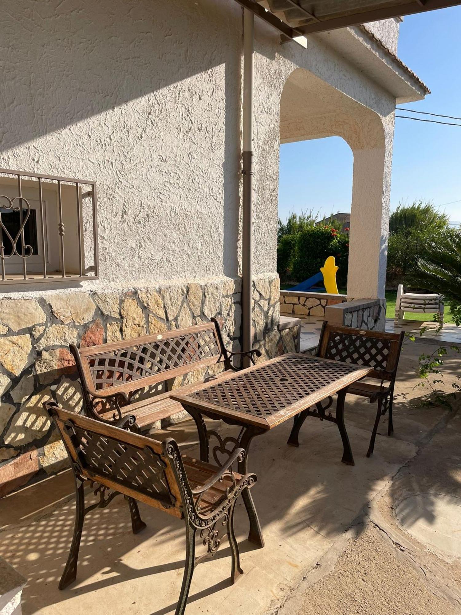 Casa Vacanze Reginotte バレストラーテ エクステリア 写真