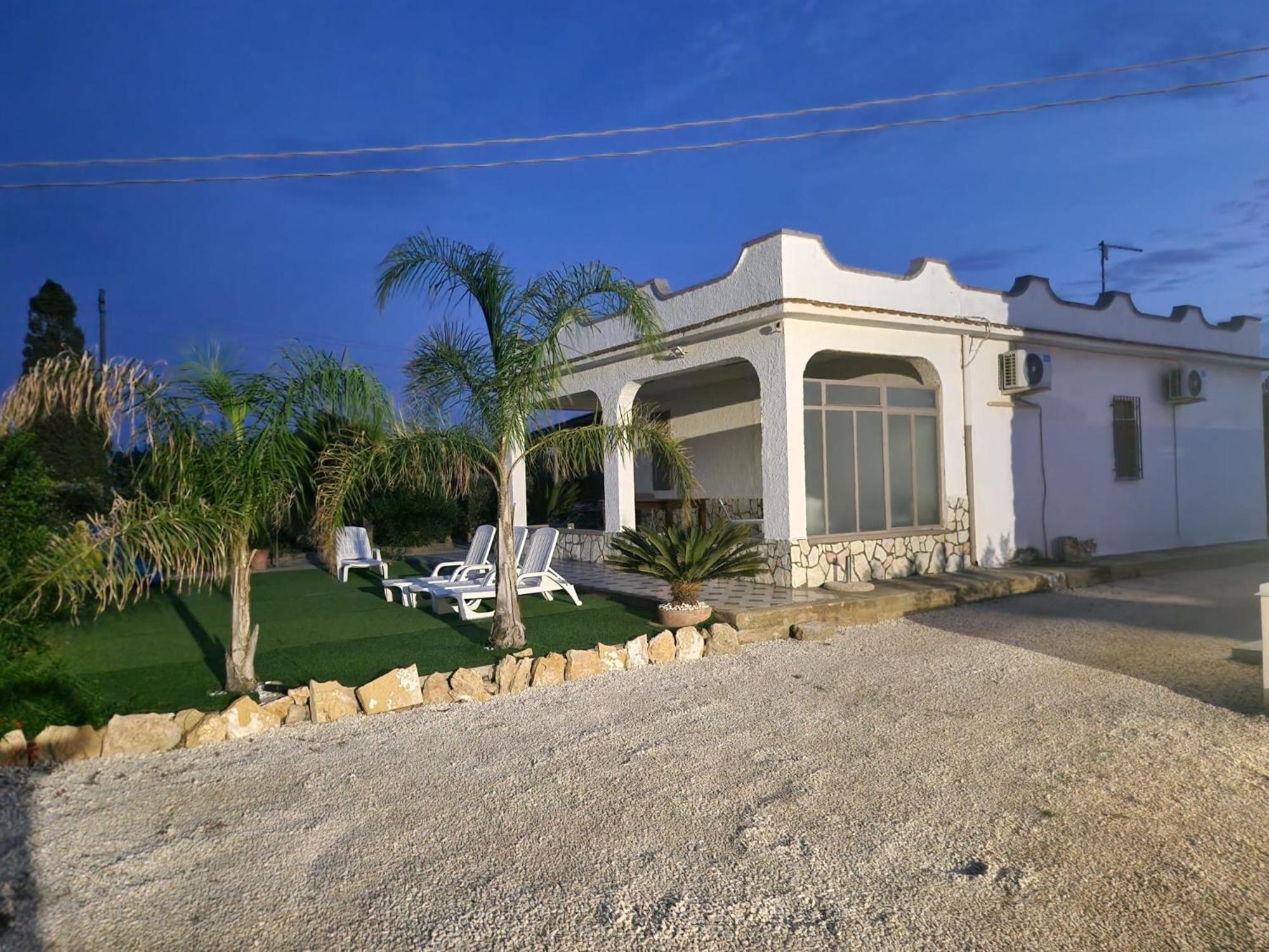 Casa Vacanze Reginotte バレストラーテ エクステリア 写真