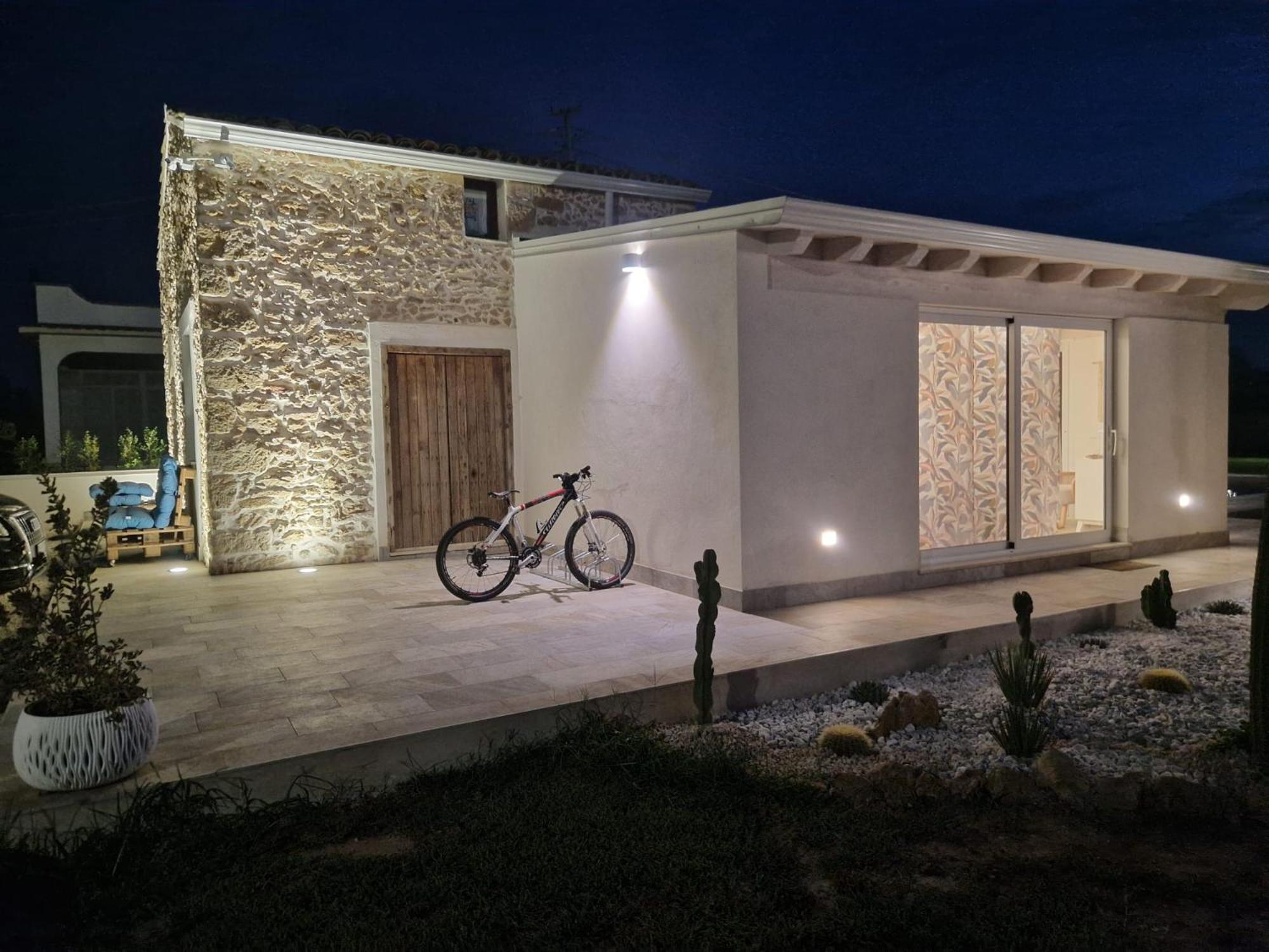 Casa Vacanze Reginotte バレストラーテ エクステリア 写真