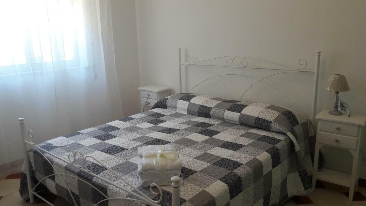 Casa Vacanze Reginotte バレストラーテ エクステリア 写真