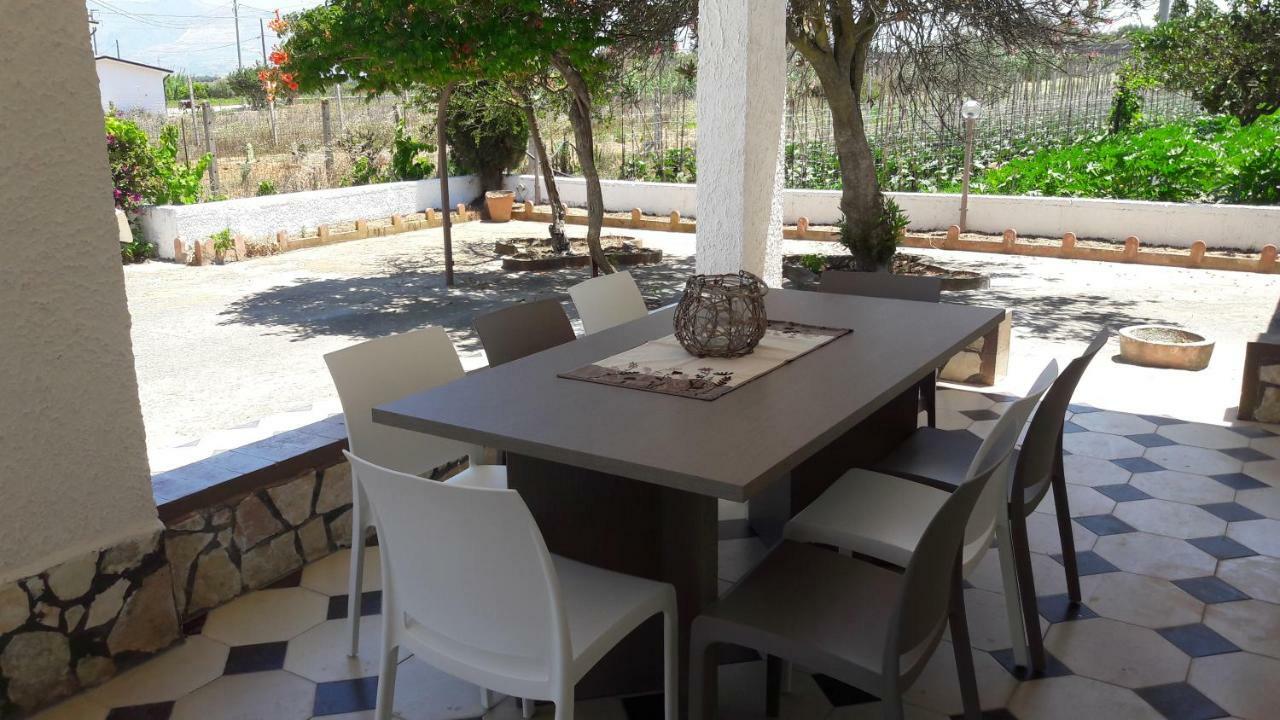 Casa Vacanze Reginotte バレストラーテ エクステリア 写真